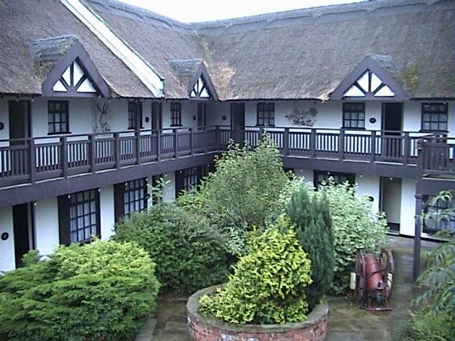 Guy'S Thatched Hamlet Barton  Exterior photo